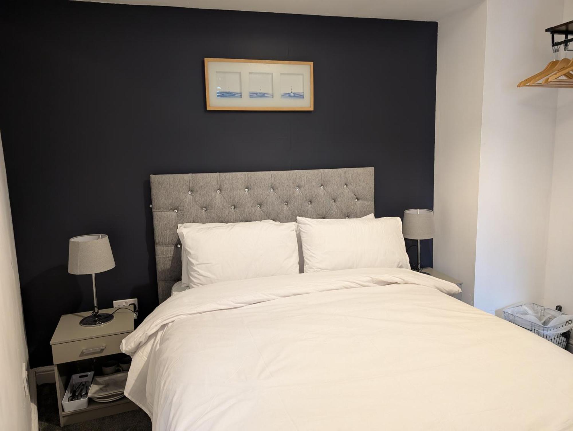 Blok 3 -Jacuzzi Suites, Apartment & Ensuite Rooms Blackpool Bagian luar foto