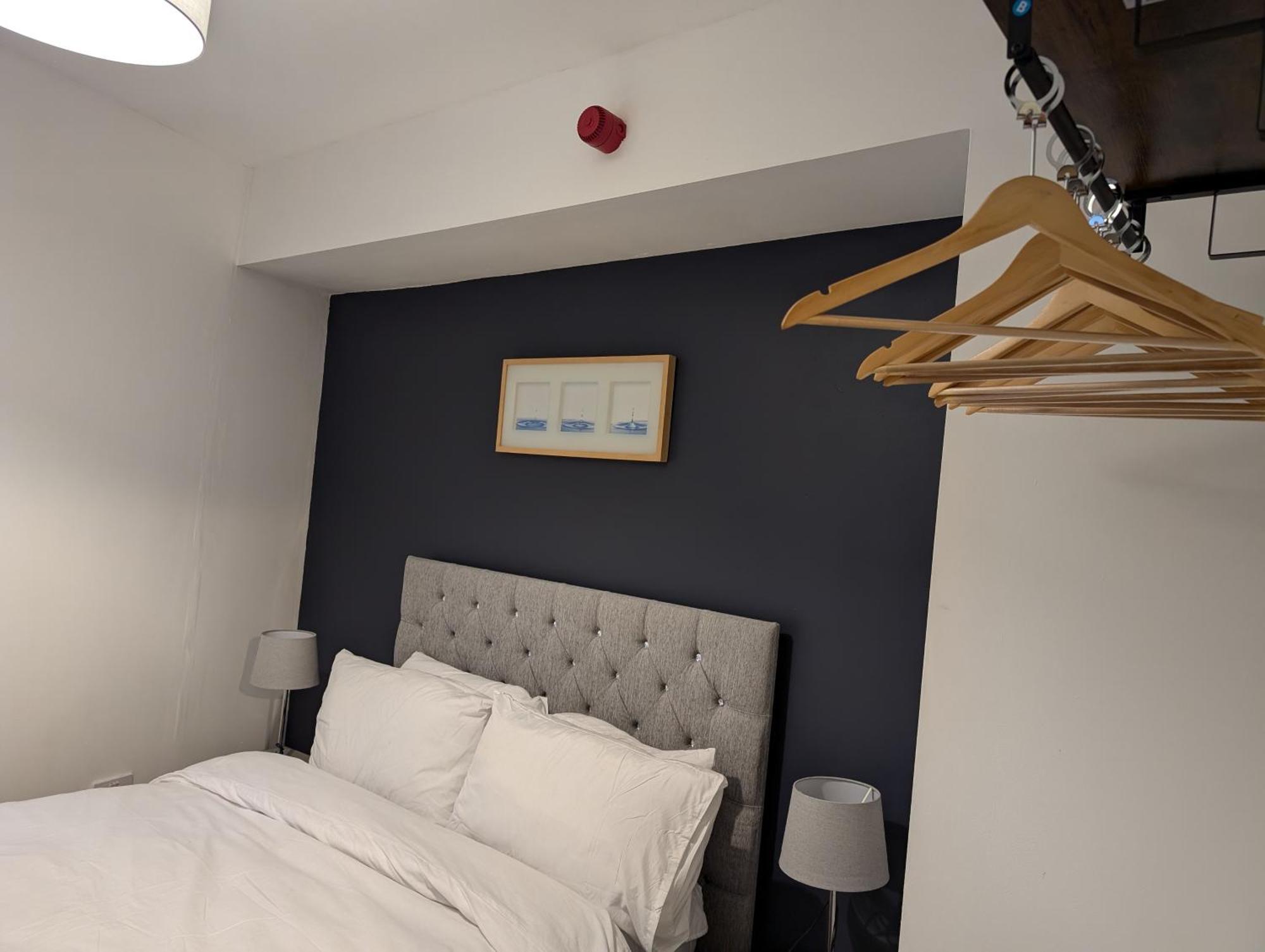 Blok 3 -Jacuzzi Suites, Apartment & Ensuite Rooms Blackpool Bagian luar foto